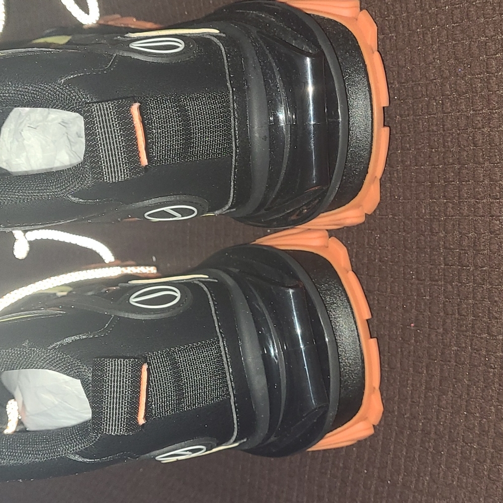 New "hot" Javi "Logic" sneakers with light sensitive laces sizes 8.5,9 and 9.5 - Picture 6 of 11